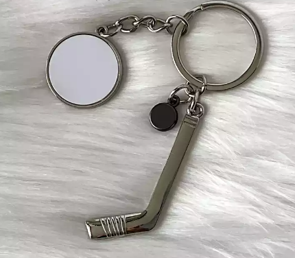 Metal hockey keychain