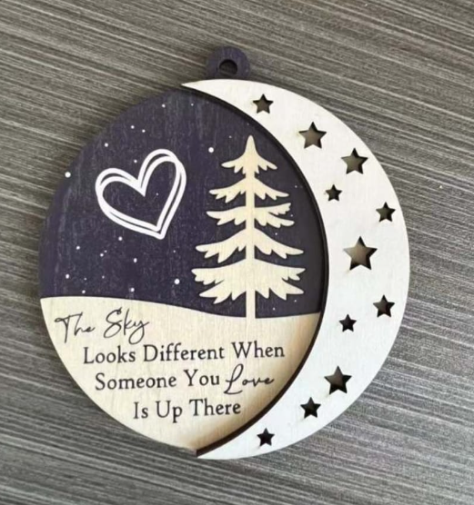 HOT SELLER! Finished Wooden Engraved and 3d Ornaments